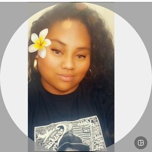 Meet your Posher, Eileen